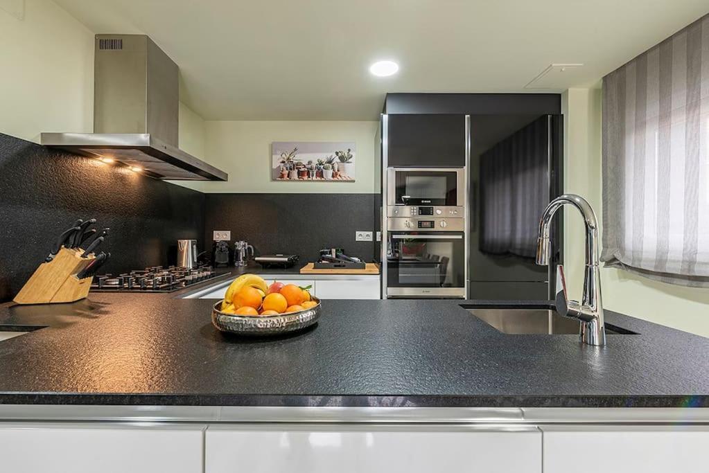 5 Stelle Piscina, Jacuzzi, Wifi - 2 Min Dal Mare Apartman Miami Playa Kültér fotó
