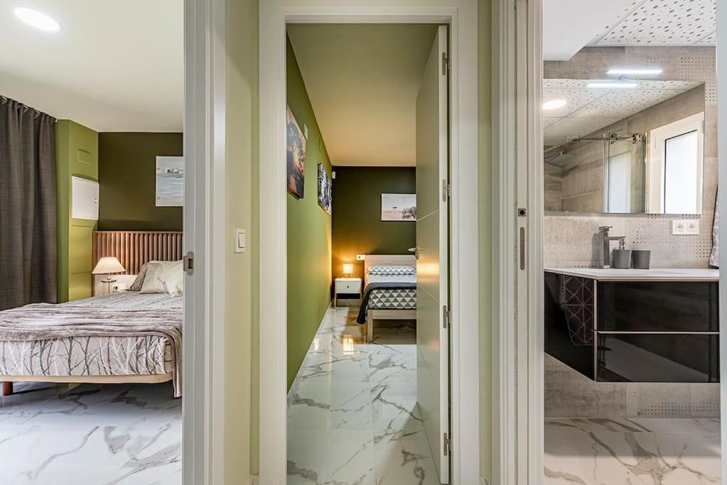 5 Stelle Piscina, Jacuzzi, Wifi - 2 Min Dal Mare Apartman Miami Playa Kültér fotó