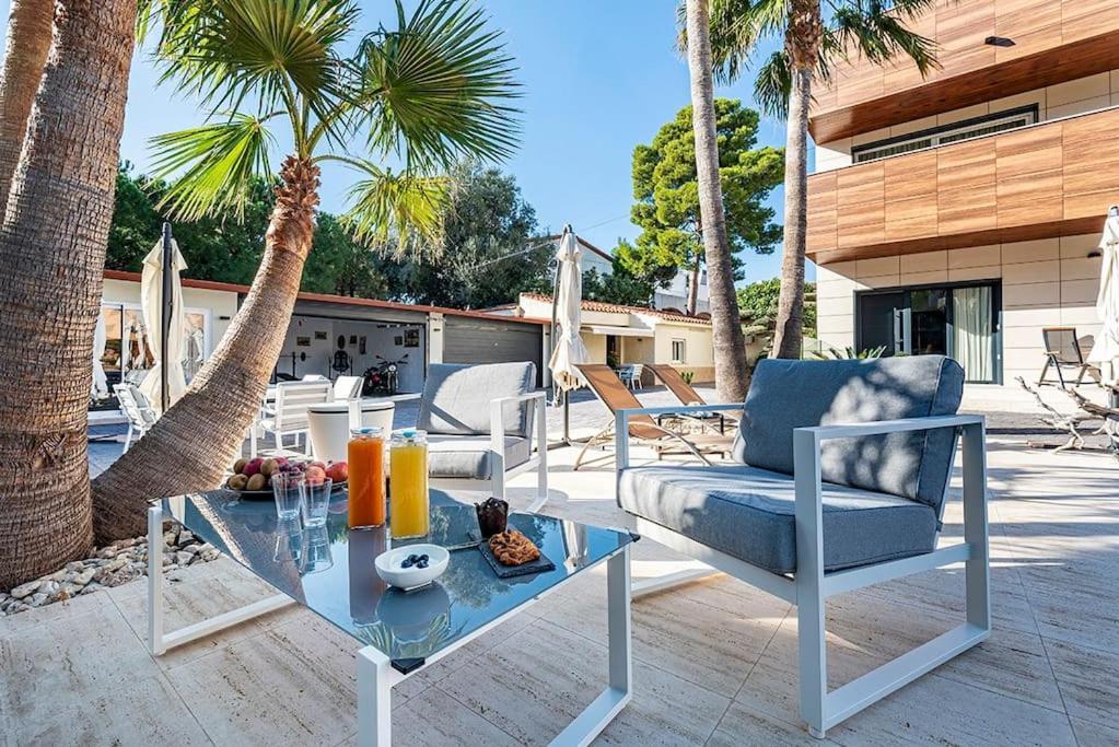 5 Stelle Piscina, Jacuzzi, Wifi - 2 Min Dal Mare Apartman Miami Playa Kültér fotó